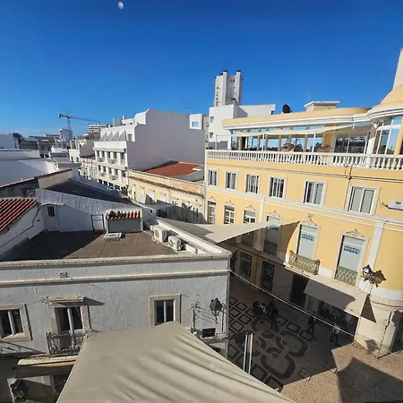 Δωμάτια σε οικογενειακή κατοικία Blife Europya - Private At Santantonya 3rd Floor